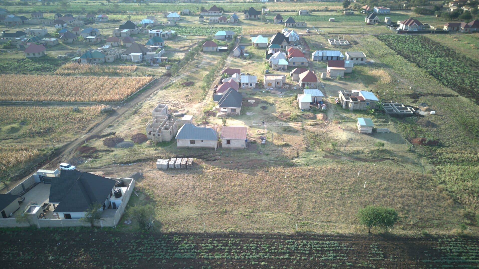 Mkonoo Fields · Plot 02